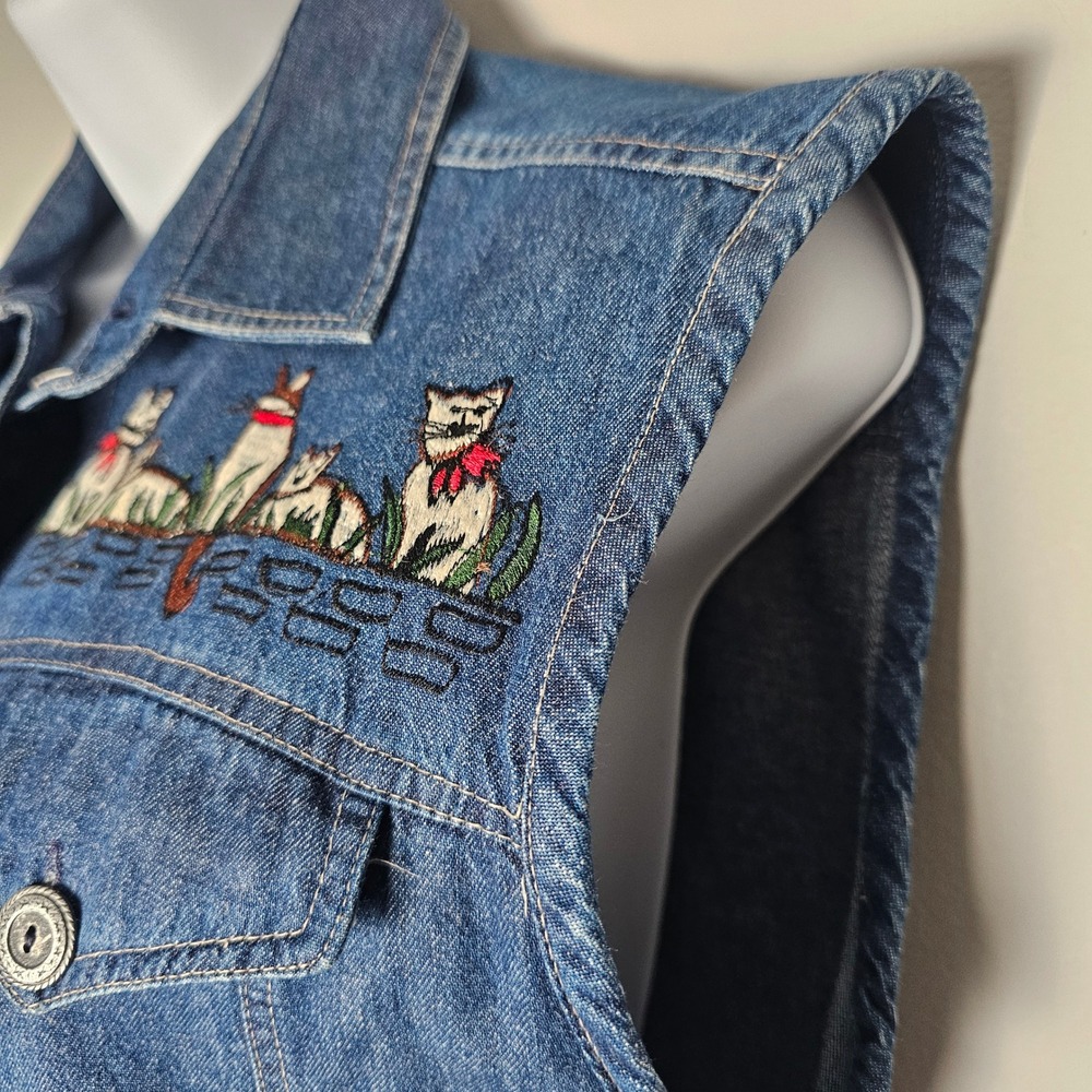 Agapo Denim Vest Women Medium Blue Vintage Embroidered Cat Catcore Kitschy 90s